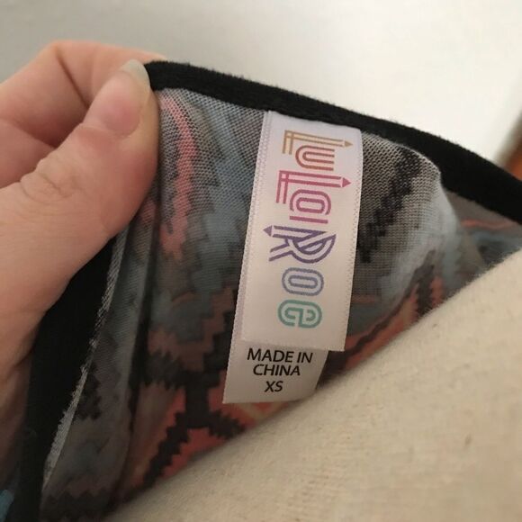 LuLaRoe Classic Tee  - Picture 4 of 4